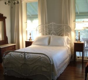 Mary Parker Carr Bedroom, Milton Parker Home, Luxury B&amp;B in Bryan, TX