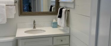 The Cottage on West 27th Street, Milton Parker Home, Luxury B&amp;B in Bryan, TX