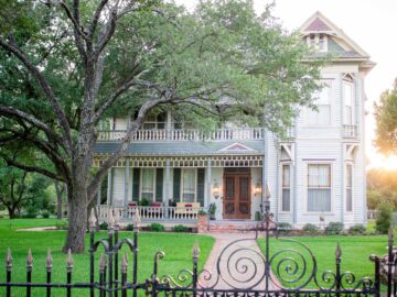 Home, Milton Parker Home, Luxury B&amp;B in Bryan, TX