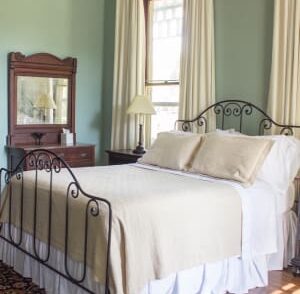 Rooms, Milton Parker Home, Luxury B&amp;B in Bryan, TX