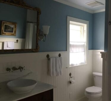 Winifred Parker Bain Bedroom, Milton Parker Home, Luxury B&amp;B in Bryan, TX