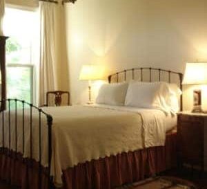Winifred Parker Bain Bedroom, Milton Parker Home, Luxury B&amp;B in Bryan, TX